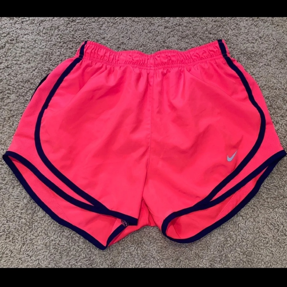 Nike Shorts (S)